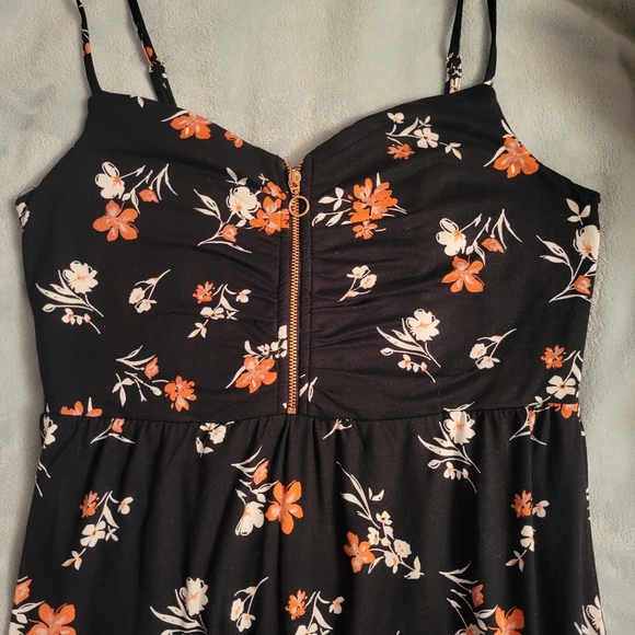 ✨️3 for$15✨️ Kismet floral high low strap dress- Size medium - Picture 5 of 10